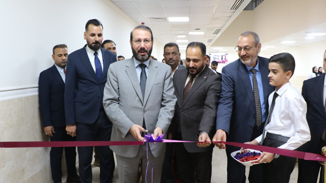 مؤسسة الشهداء تفتتح شاشتين عملاقتين في مديرية شهداء الديوانية لخدمة ذوي الشهداء وتخليد تضحياتهم