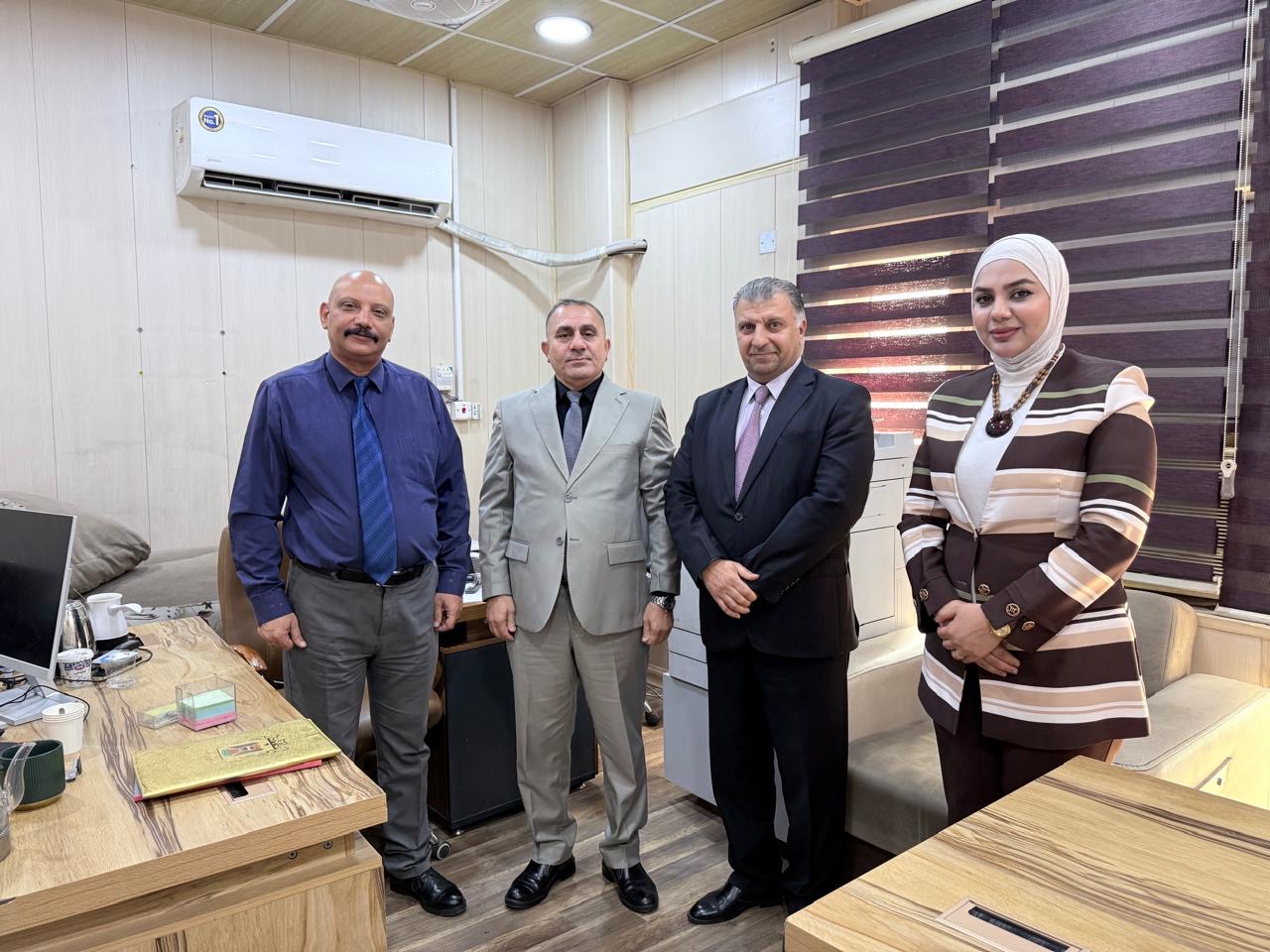 مؤسسة الشهداء تبحث مع وزارة العمل تطوير الأداء المؤسسي وتبادل الخبرات